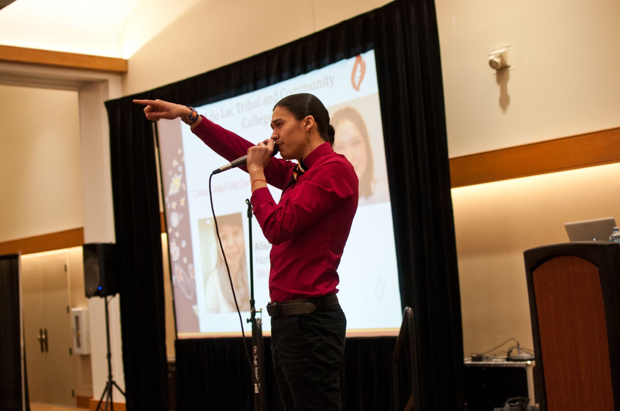 Decorative Image of Native American Pop artist Frank Wahn, Lakota, entertains the crowd of Native American College Students in Albuquerque..